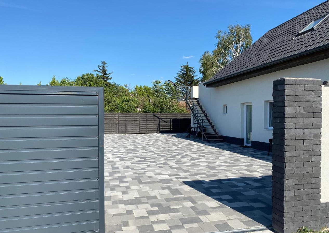 Freedom Apartman Mórahalom 外观 照片