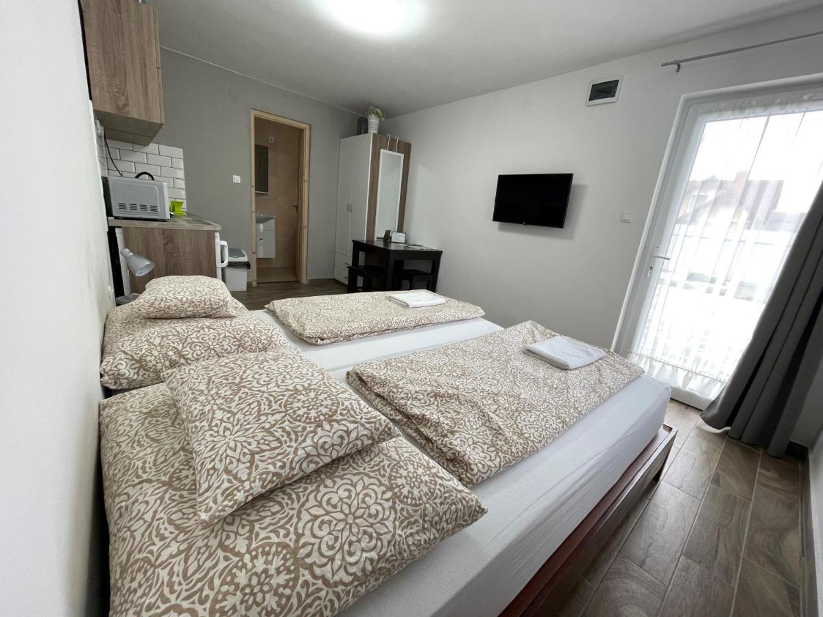Freedom Apartman Mórahalom 外观 照片